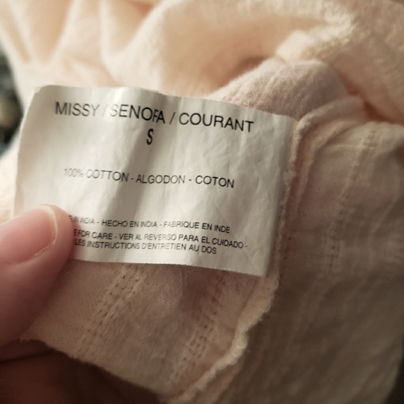 Light Pink Cotton Blouse - Picture 6 of 7